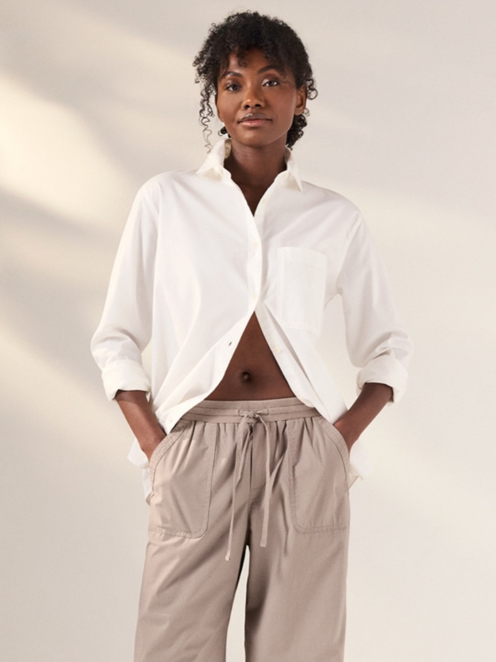 Pact Organic All Day Poplin Classic Button-Down Shirt in White - Quiet Luxury